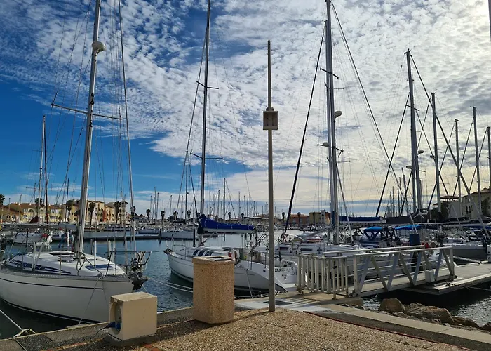 Port Leucate: T2 Alcove Climatise, 6 Pers, Parking, Animaux Bienvenus - Fr-1-798-11 Apartamento *